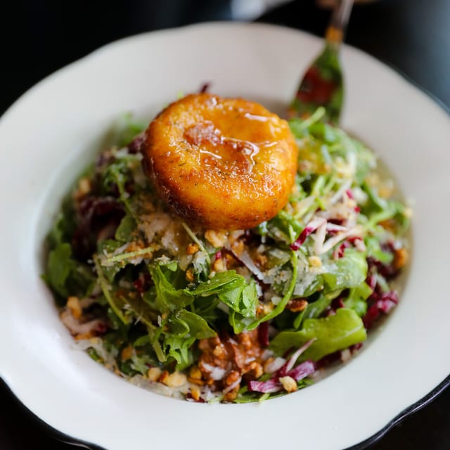 Salade De Chevre Chaud.