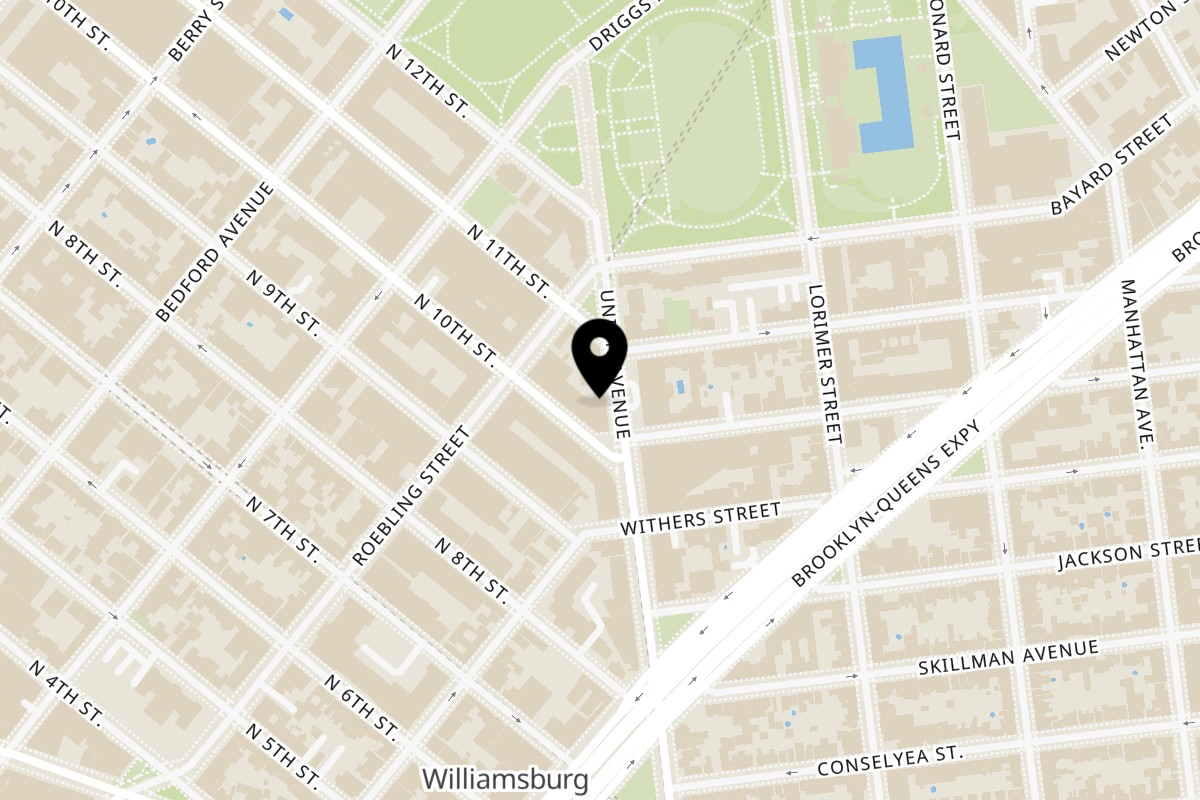 Map showing the location of La petite joie on 577 Union Ave in Brooklyn